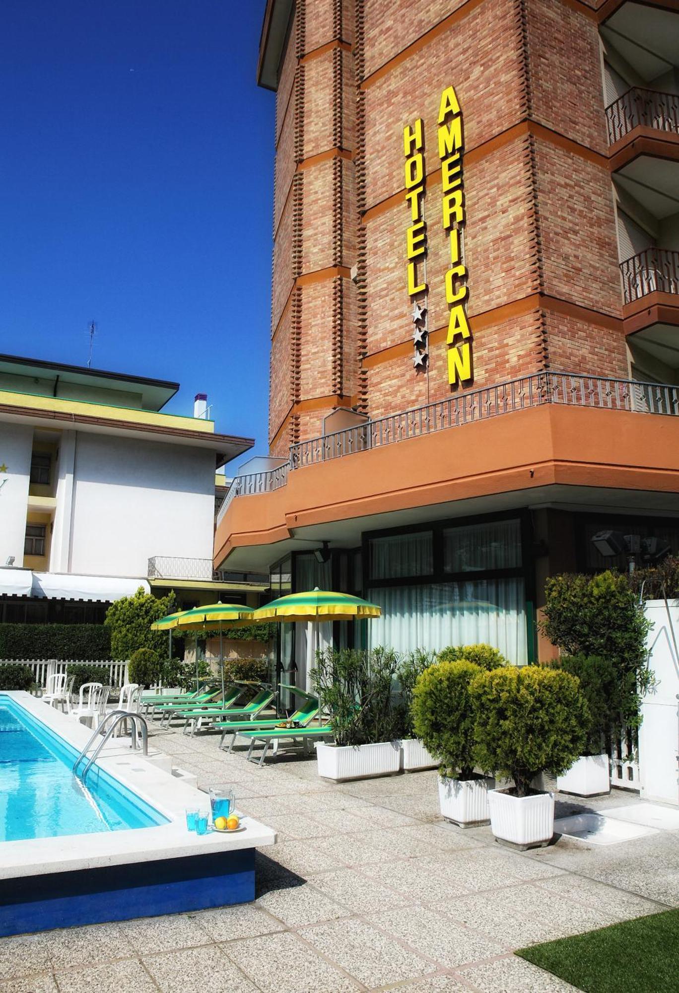 Hotel American Лідо-ді-Єзоло Екстер'єр фото